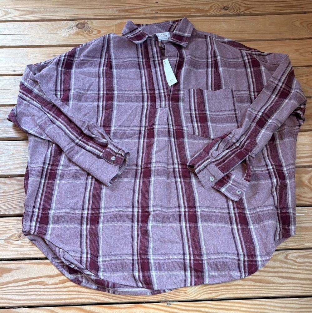 Ariat NWT Women’s Plaid Flannel Pullover Top Size S Purple R9